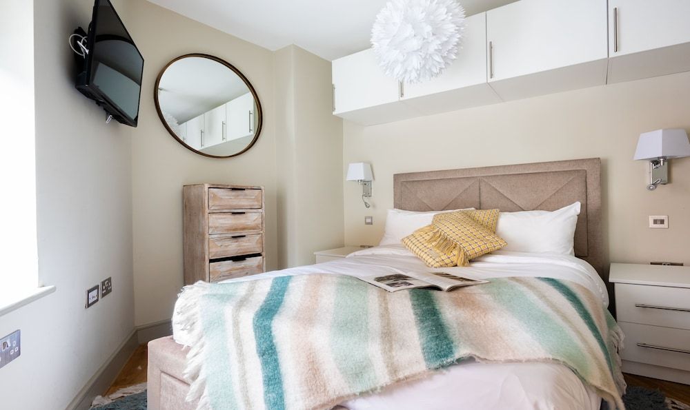 undefined The New Bond Street Loft - Modern 1bdr City Centre Apartment