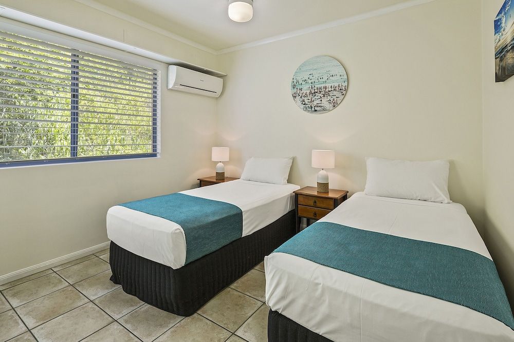 Three Bedroom Two Bathroom Ocean View Apartment