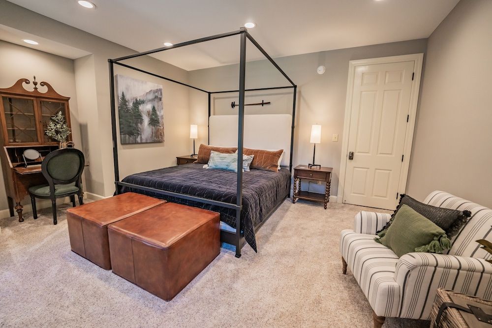 The Morris Estate Luxury Room, 1 King Bed, Non Smoking, Bathtub