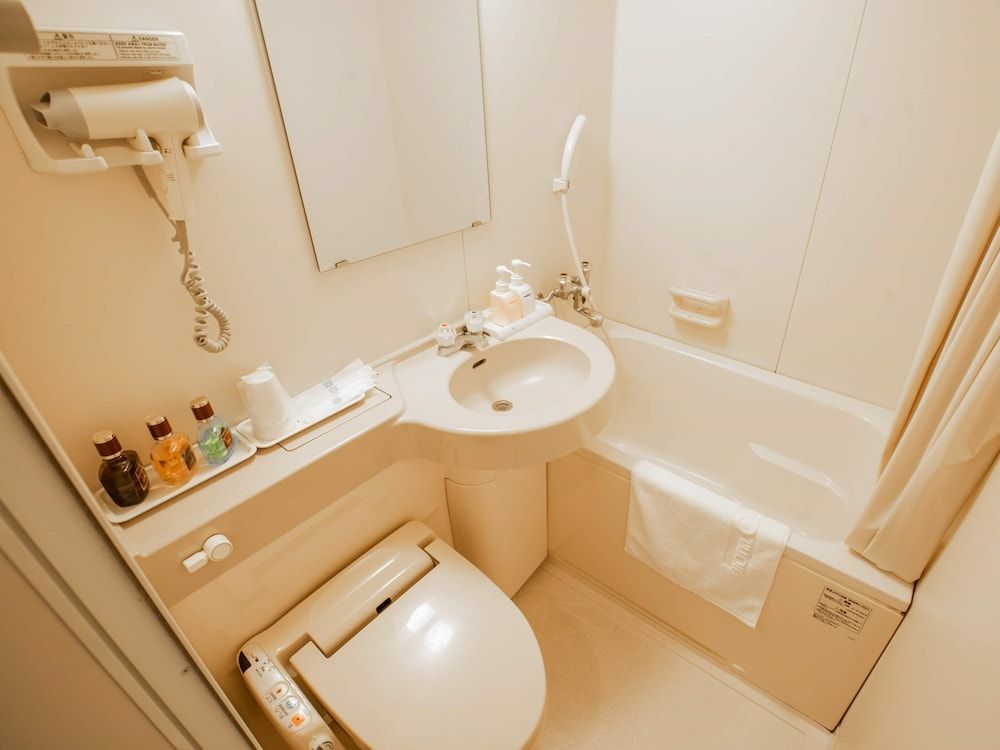 Standard Semi Double Room, Smoking