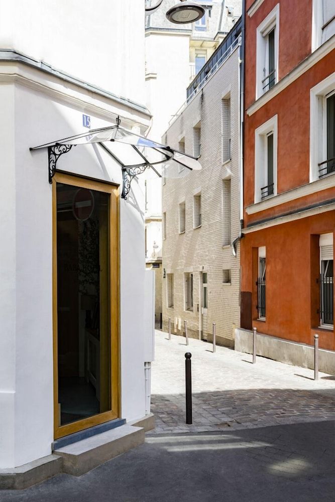 undefined Baba Hotel 8