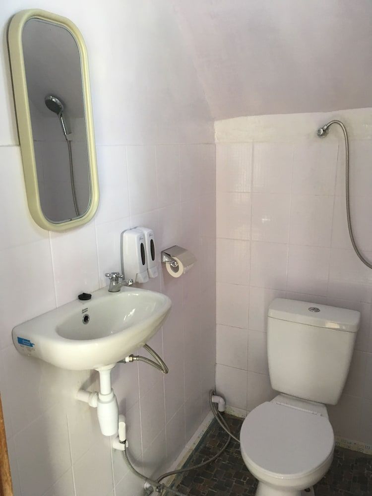 Bajo Sunset Hostel Standard Double Room, 1 Double Bed 6