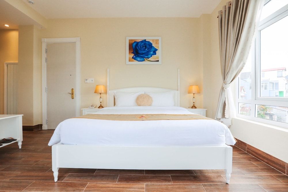 undefined La Vie En Rose 5