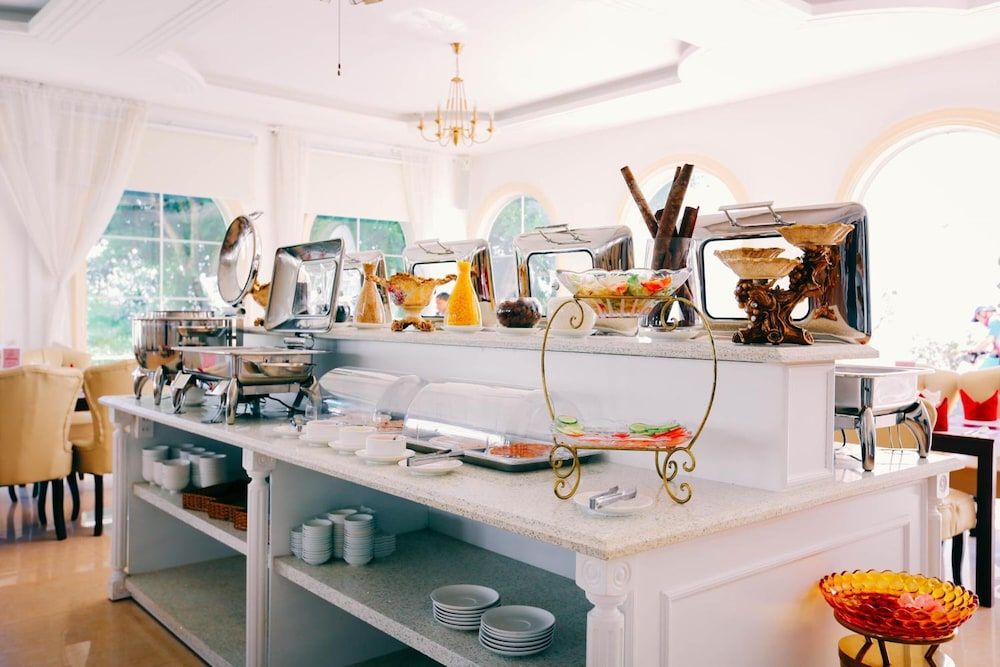 undefined La Vie En Rose 10