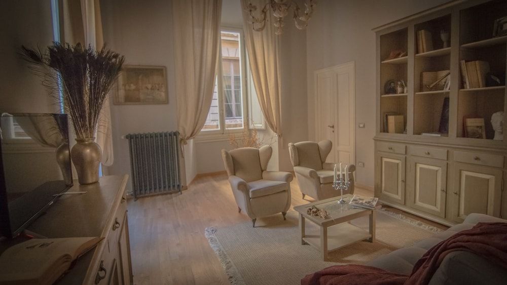 Breathtaking 4BD Apt 5min Walk to Duomo Apartment, 4 Bedrooms 20