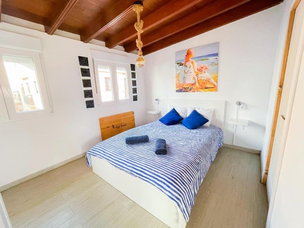 Double Room, Private Bathroom (3)