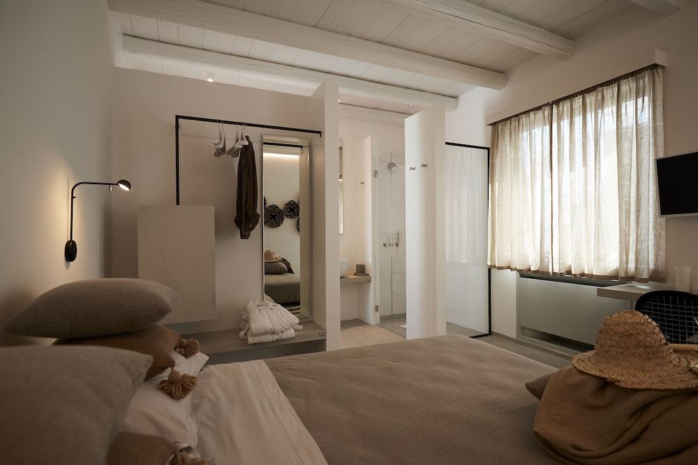 Musae Relais & Spa Suite, Hot Tub, City View 10