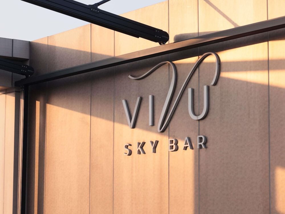 undefined Grand Mercure Hanoi 3