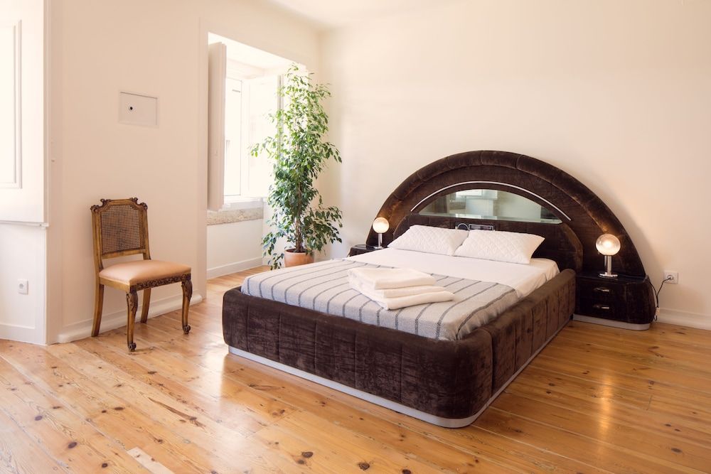 undefined Lisbon Calling Rooms & Studio 2