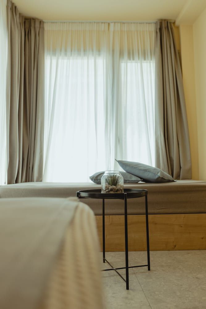 Deluxe Triple Room, Terrace, City View