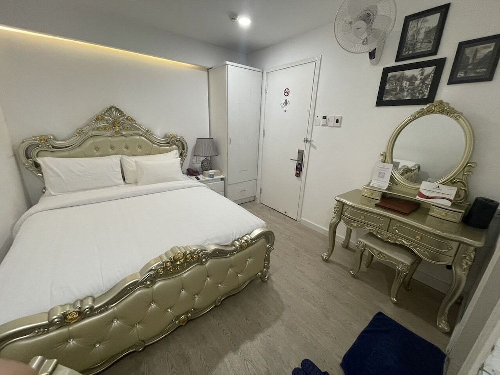 A25 Hotel - 255 Le Thanh Ton Standard Double Room
