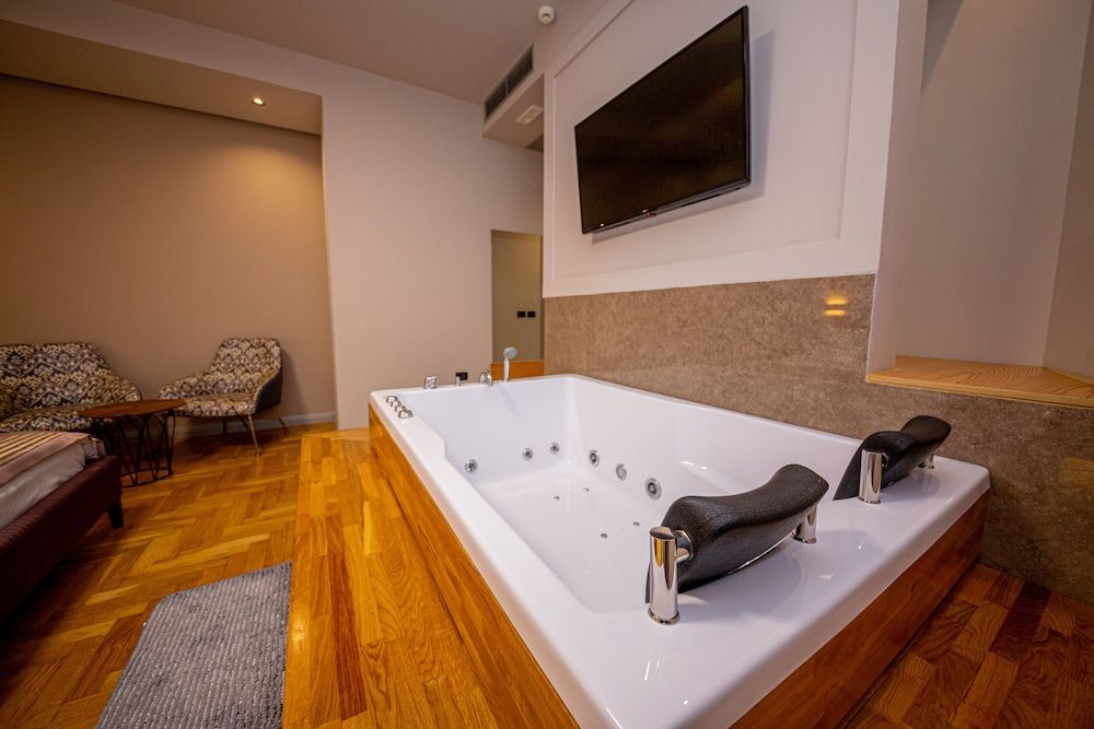 undefined City Center Hotel 10