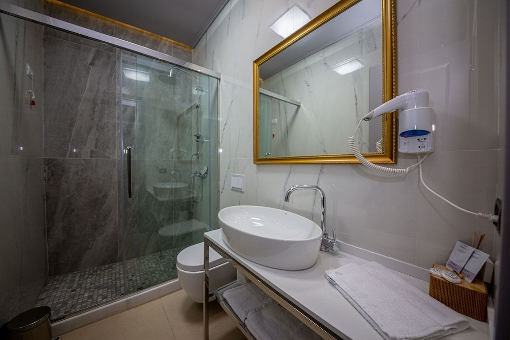 City Center Hotel Twin Room 6