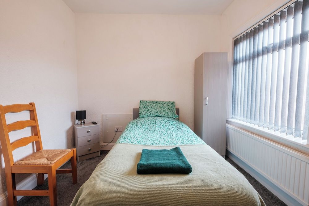 OYO The Pickering Park Standard Single Room, 1 Twin Bed (Shared Bathoom)