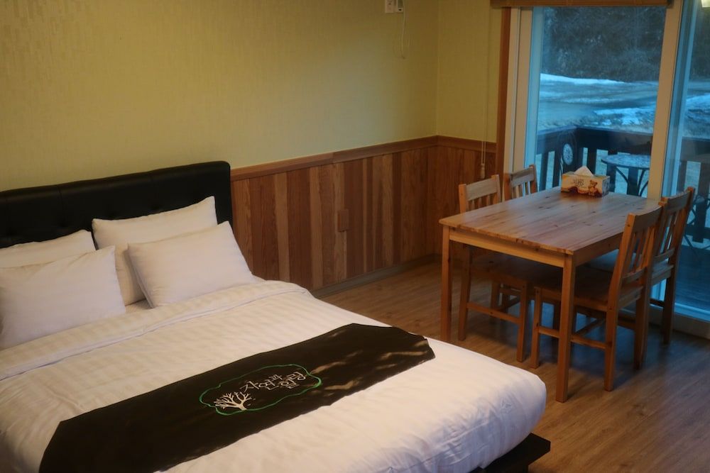 Nature and Healing Bed Room (8 PY) 3