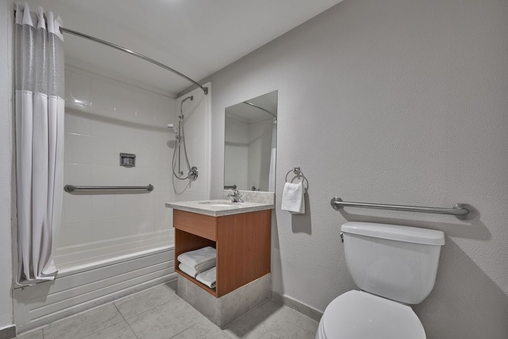 Extended Suites Monterrey Aeropuerto Suite, 2 Queen Beds 7