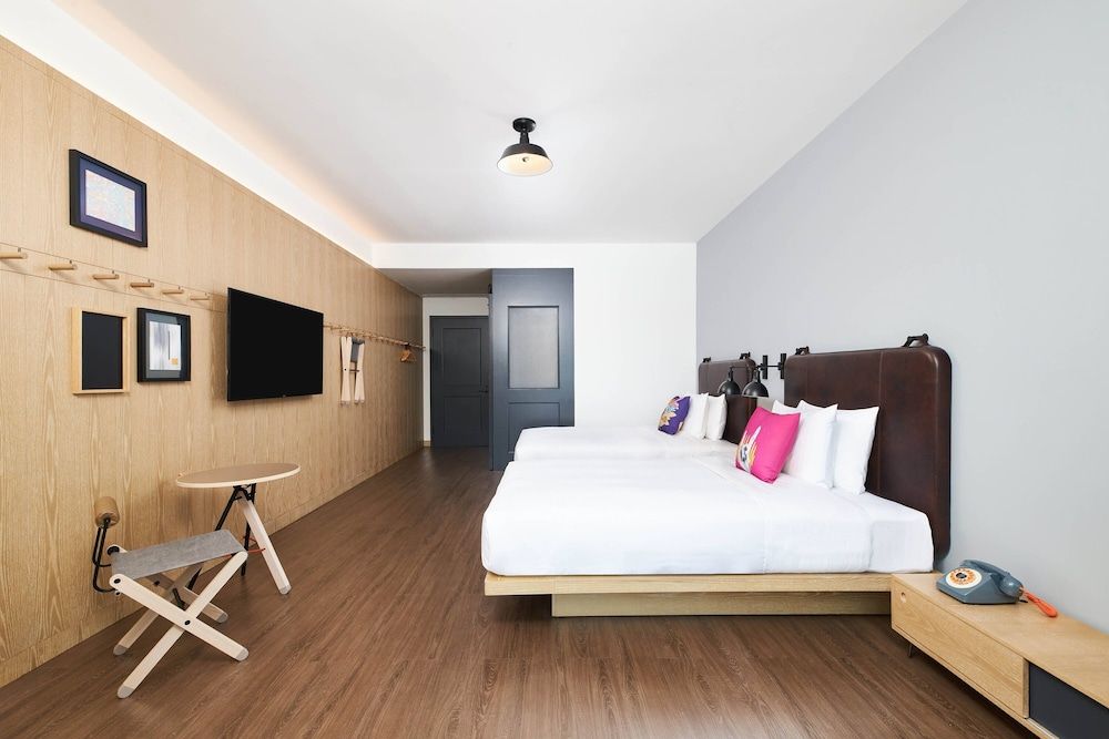 undefined Moxy Shenzhen North Station 3