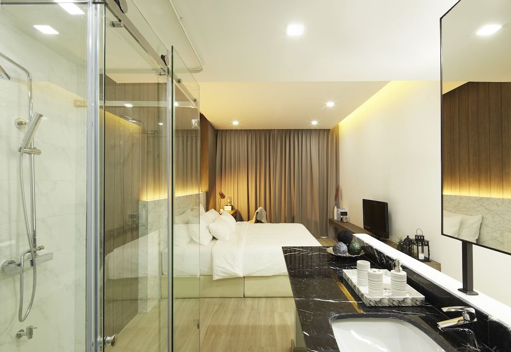 Phurinda Residence Superior Room 7