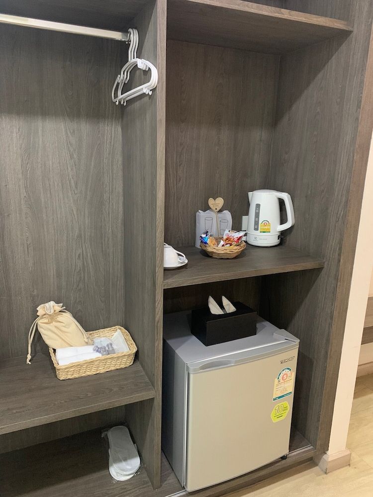 Phurinda Residence Deluxe Room 9