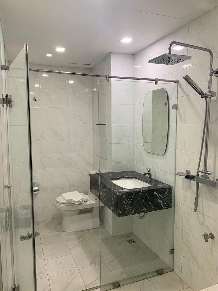 Phurinda Residence Deluxe Room 7