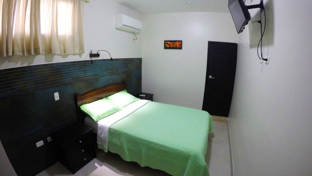 DC Suites Aeropuerto