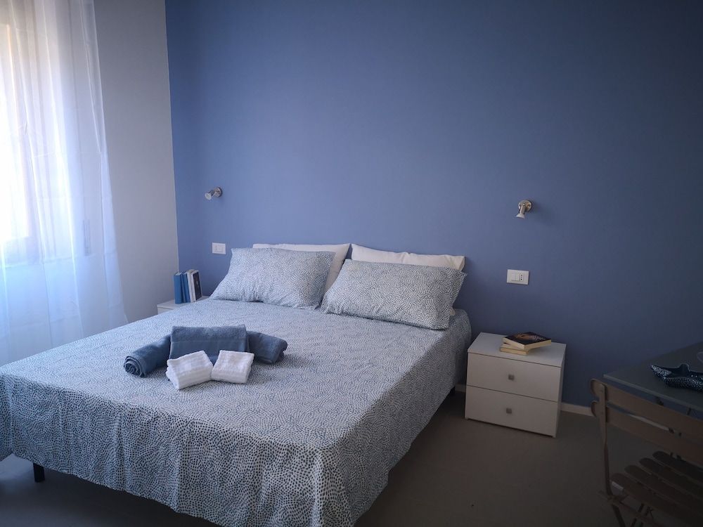 Family Room, 1 Queen Bed, Private Bathroom, Garden View (Maestra)