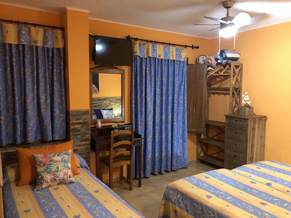 Basic Triple Room