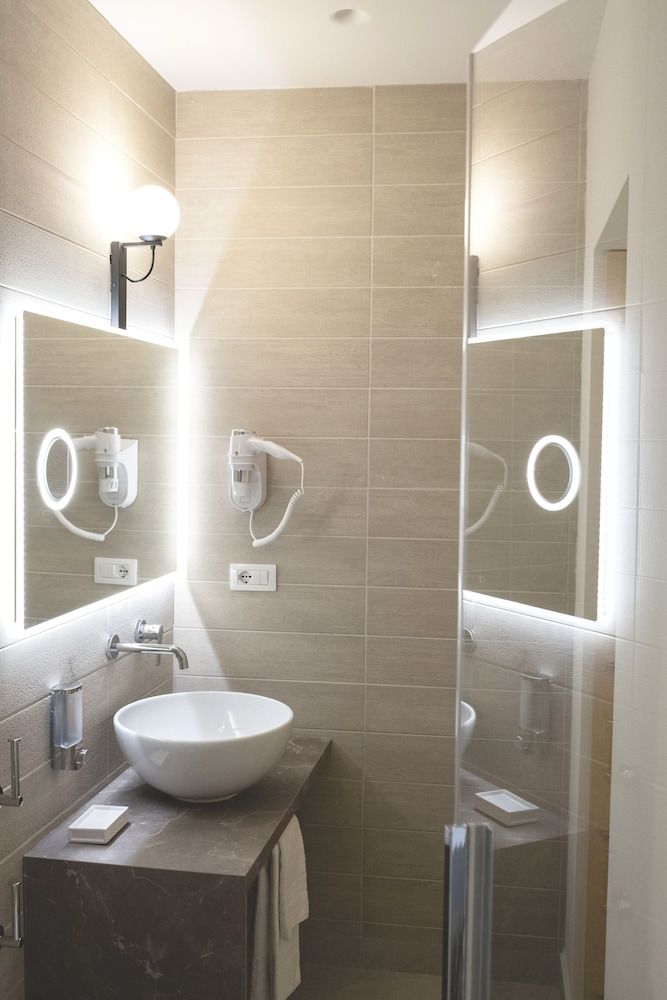 DOME Design Double Room 8