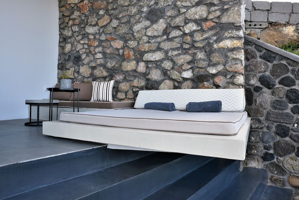 Horizon Mills Villas & Suites Deluxe Suite, Private Pool, Sea View 3