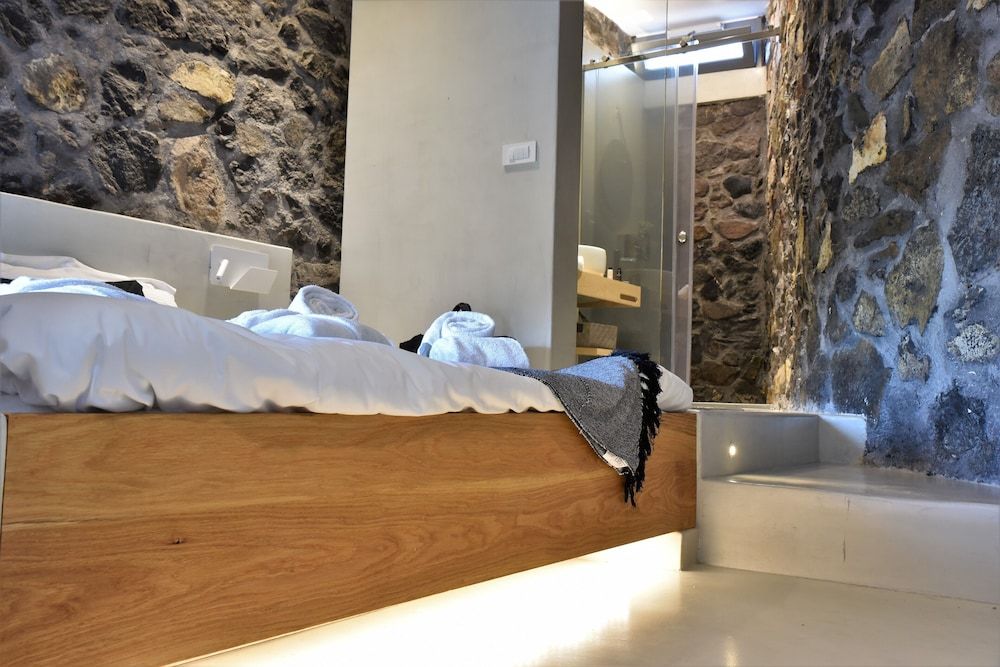 Horizon Mills Villas & Suites Deluxe Suite, Private Pool, Sea View 2