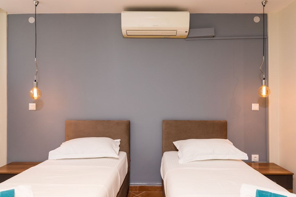 Mon-Repo Suites Standard Apartment 3