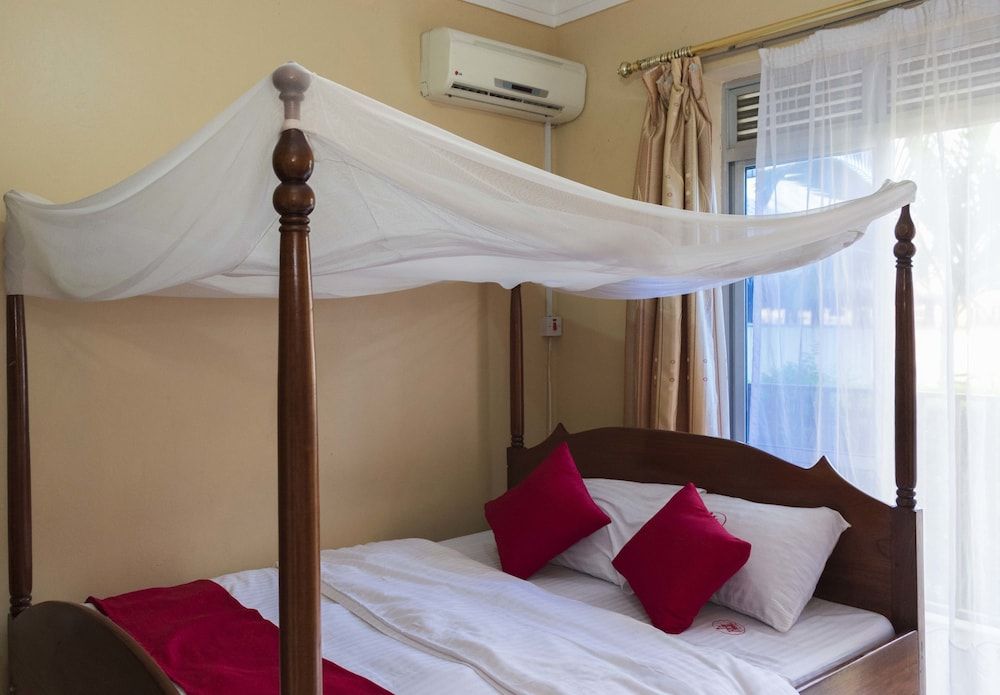 Rwenzori International Hotel