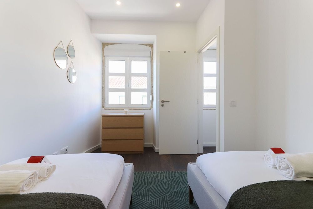 Benfica Historial Apartments by Homing Apartment, 2 Bedrooms, Kitchen 4