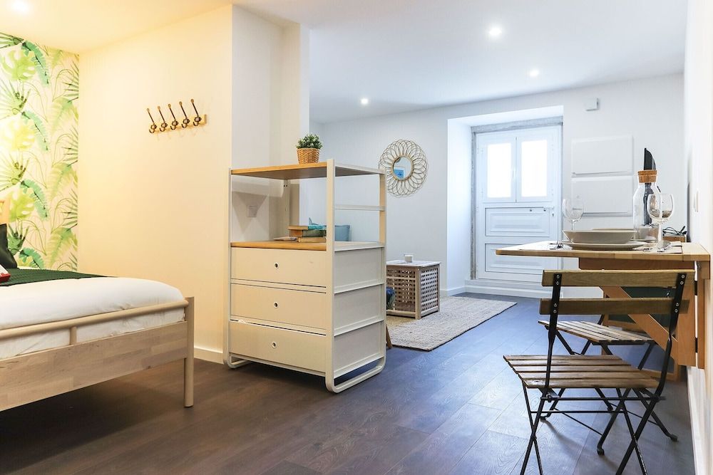 Benfica Historial Apartments by Homing Apartment, 1 Bedroom, Kitchen 10