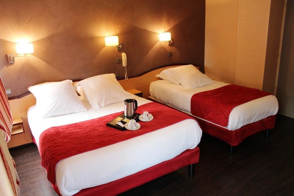 Triple Room