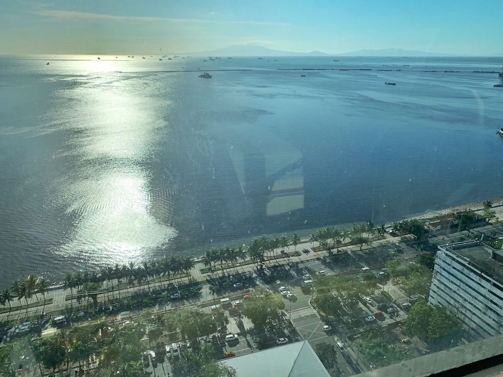 Marina Residential Suites Royal Suite 17