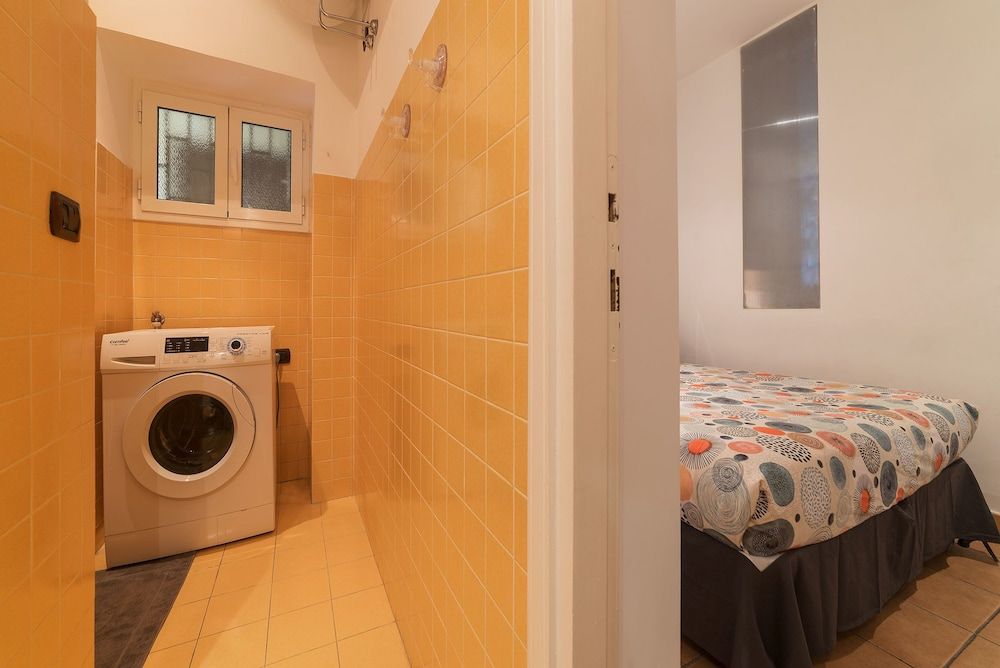 undefined Colosseo & San Clemente Cosy Flat 6