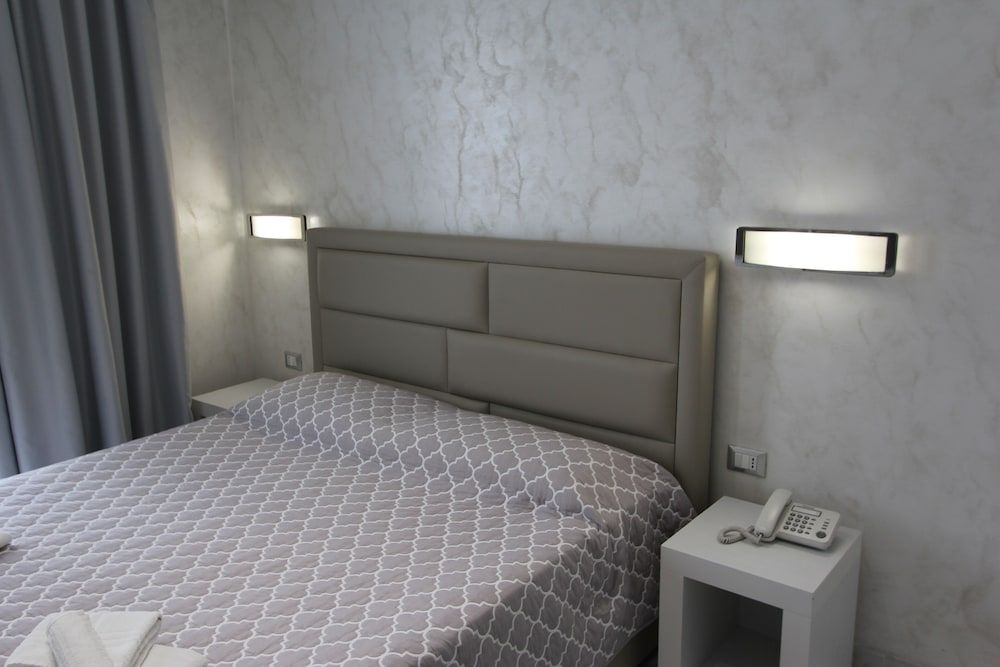 Hotel Presidente Economy Room 3