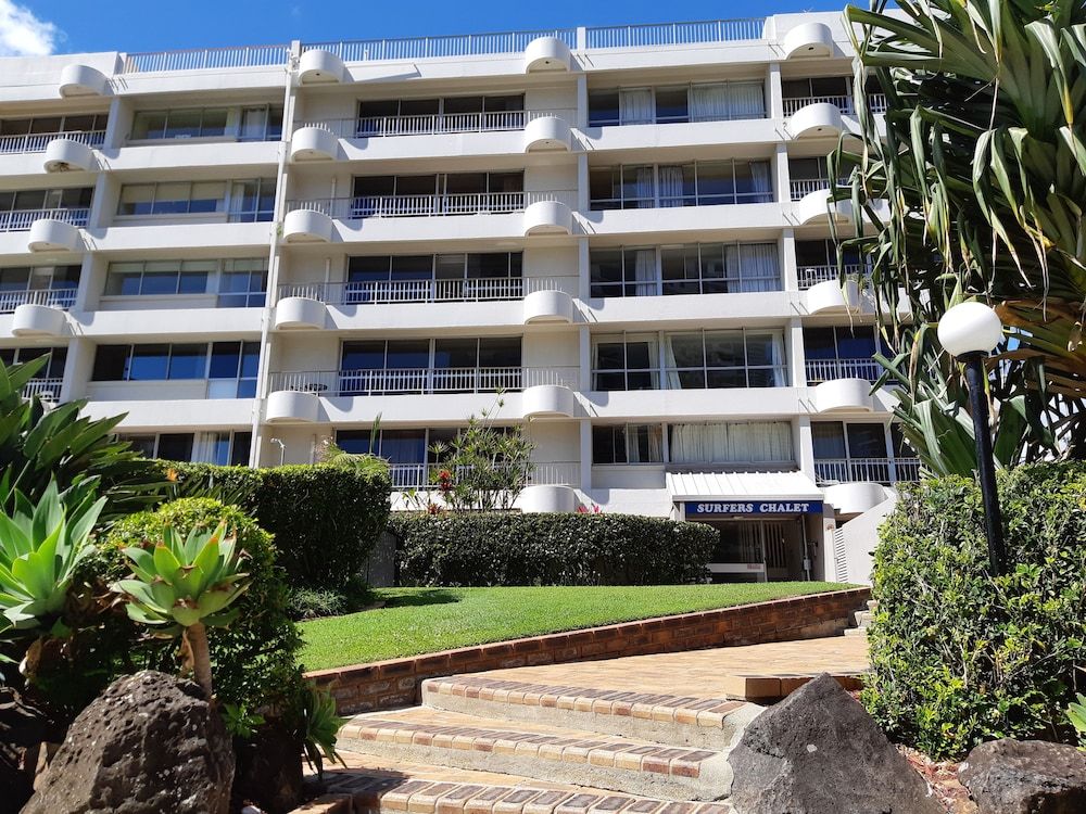 undefined Surfers Chalet 7