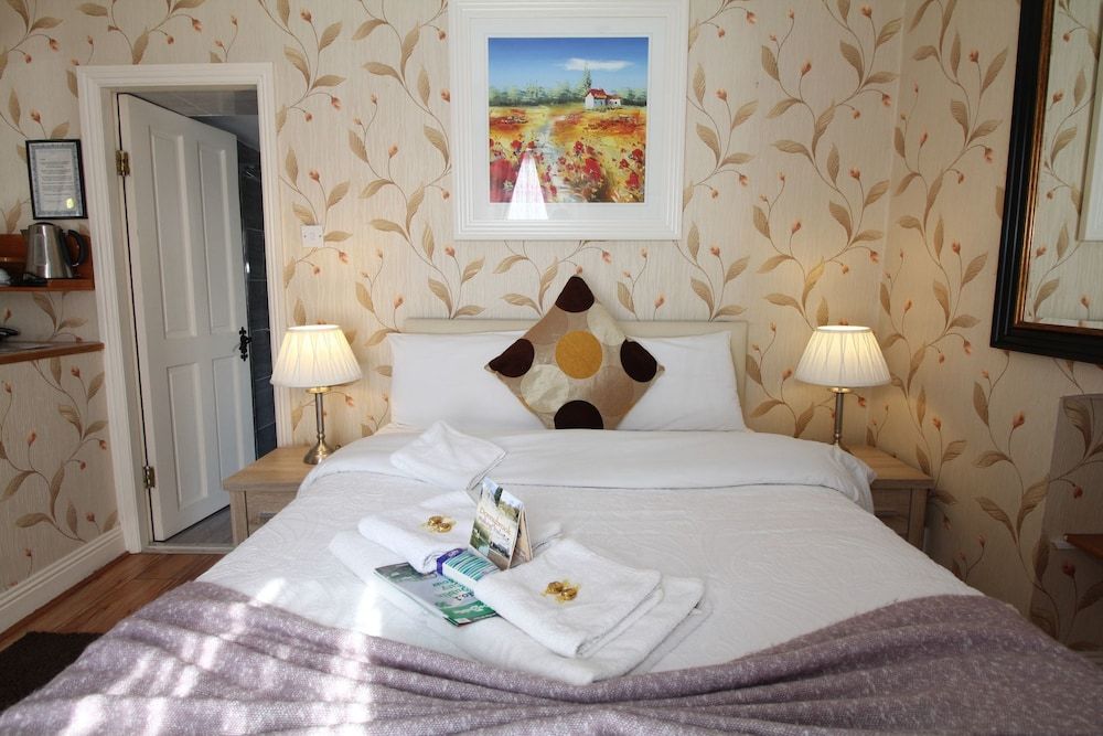 Donnybrook Hall Basic Double Room