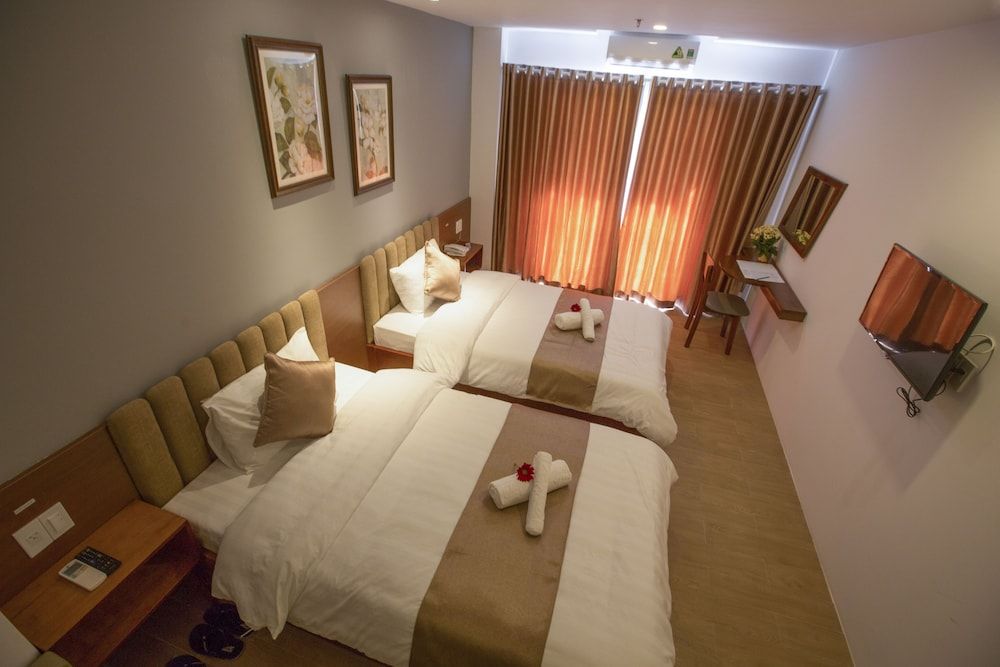 Deluxe Double or Twin Room