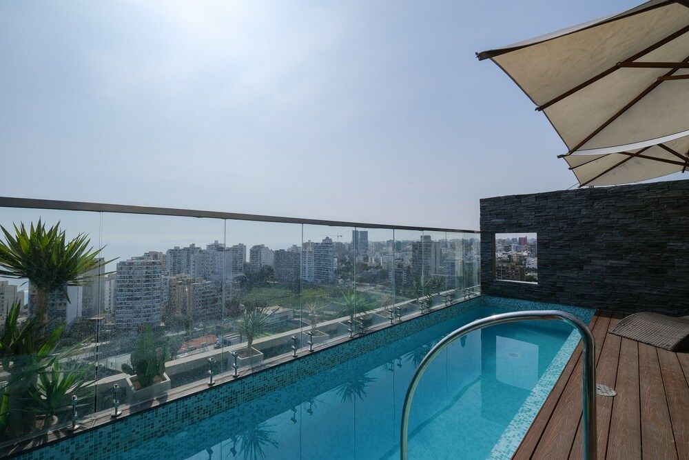 undefined GLOBALSTAY. Stylish Stelar Apartments. Rooftop Swimming Pool 2