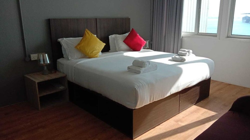 Cooliv Waterfront Premier Room, 2 Bedrooms