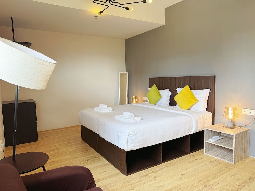 undefined Cooliv Waterfront 2