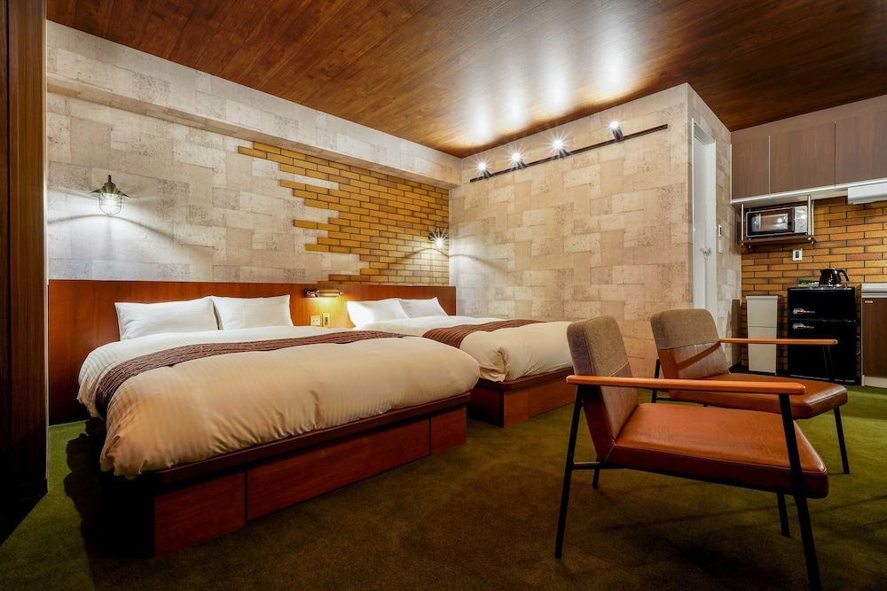 undefined RESI STAY BRiX 9