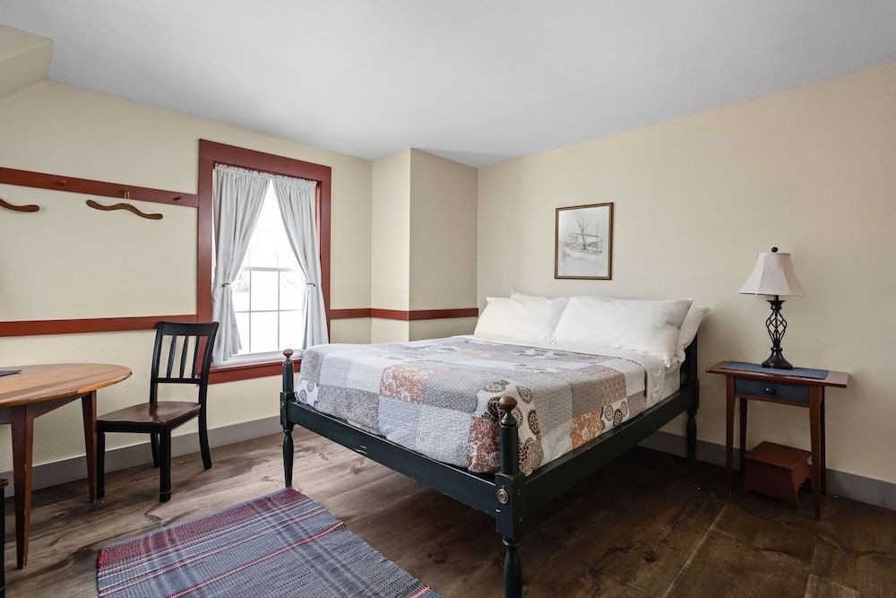 Grand, Queen and Bunk Bed, BunkBed