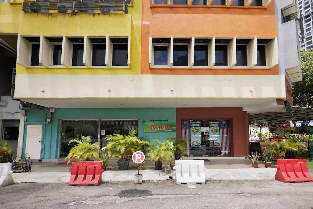 undefined Hotel Sunjoy9 OKR Near Midvalley 10 Mins Only 2