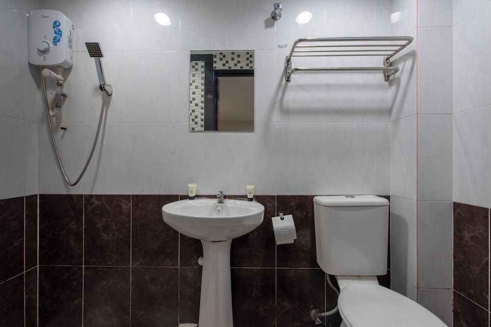 Hotel Sunjoy9 OKR Deluxe Queen 6