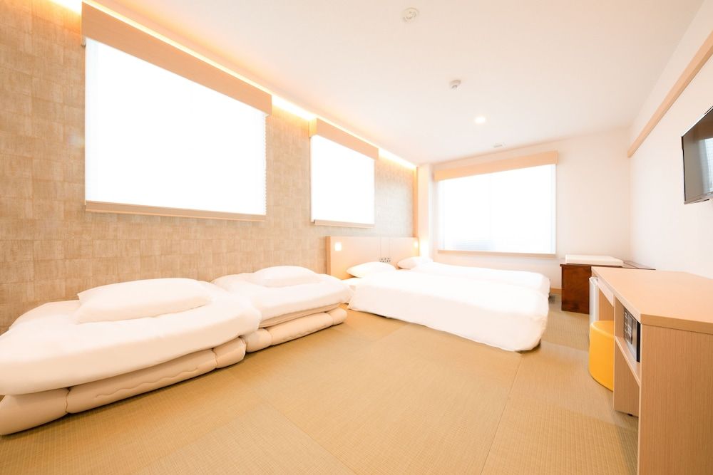 undefined NAMBA EBISU Hotel 7