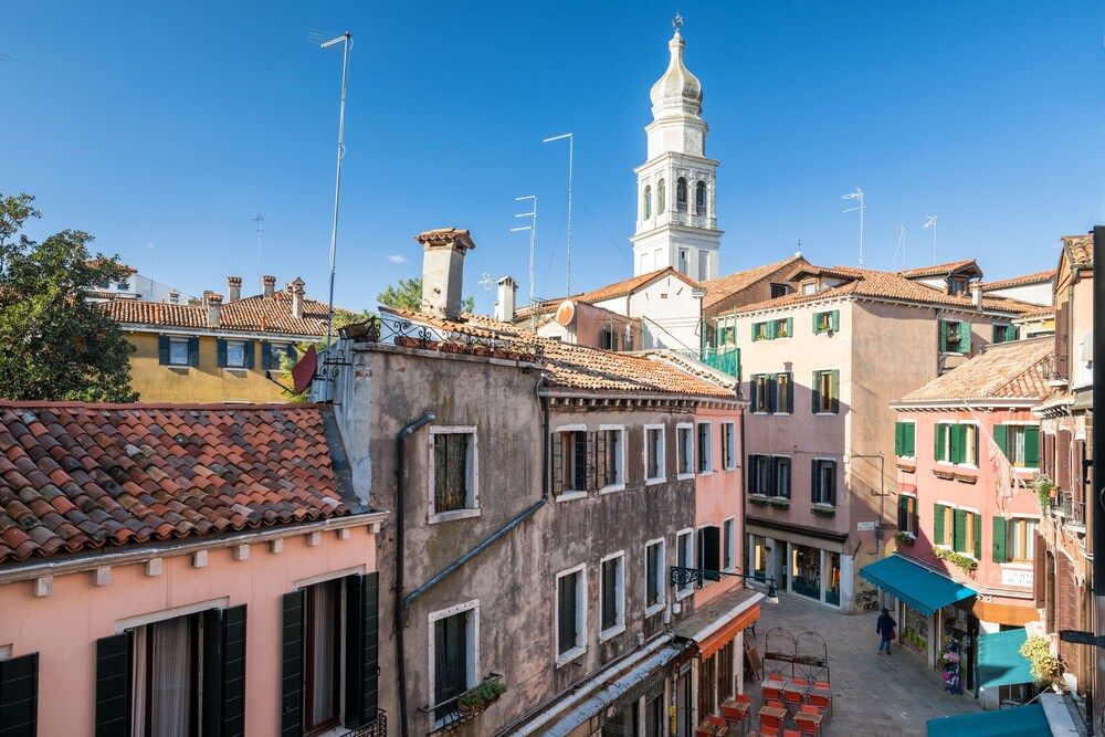 Venice Heaven Apartments Biennale Luxury Apartment, 1 Bedroom, Courtyard View, Courtyard Area (Biennale 1) 22